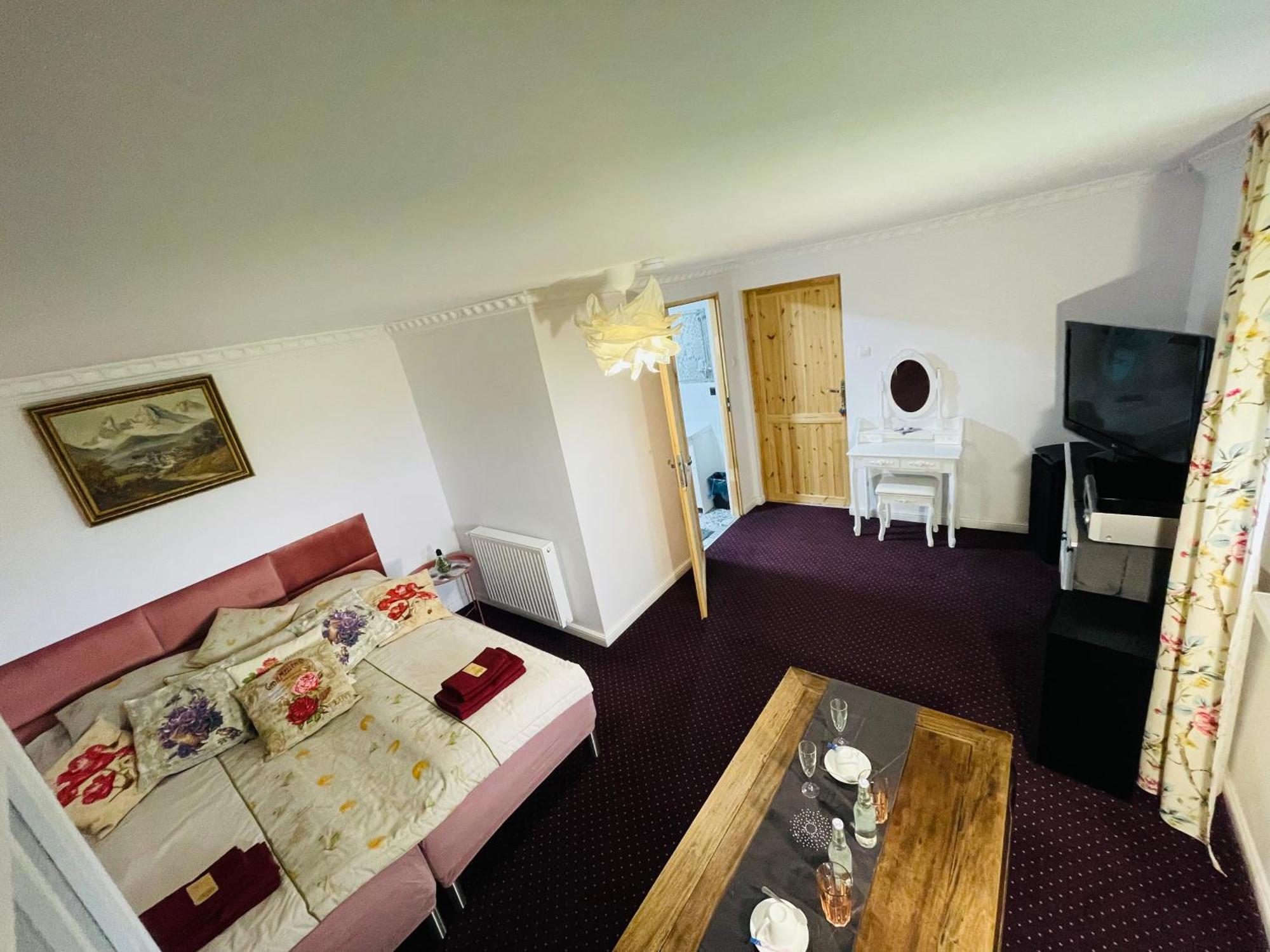 K&b Apartment *